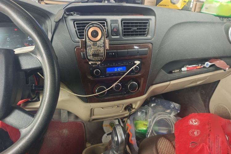 Used CHANGAN KAICHENG Ruixing EM80 2022 Flat Roof with Liftgate 2 Seats 60kW 41.86kWh Audio And AC Panel