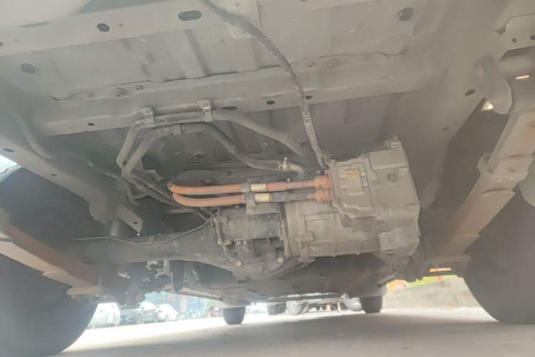 Used CHANGAN KAICHENG Ruixing EM80 2022 Flat Roof with Liftgate 7 Seats 41.86 kWh Chassis Rear