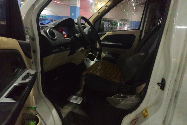 Used CHANGAN KAICHENG Ruixing EM80 2022 Flat-Top Double-Door 2-Seater 60kW 41.86kWh Driver Seat