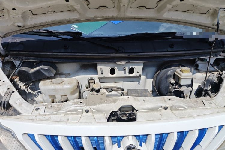 Used CHANGAN KAICHENG Ruixing EM80 2022 Flat Roof with Liftgate 2 Seats 60kW 41.86kWh Engine Bay