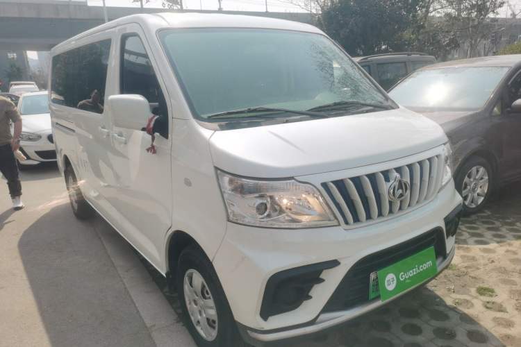 Used CHANGAN KAICHENG Ruixing EM80 2022 Flat-Top Side-Hinged Doors 7 Seats 41.86 kWh Exterior 1