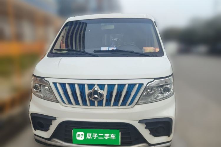 Used CHANGAN KAICHENG Ruixing EM80 2022 Flat Roof with Liftgate 7 Seats 41.86 kWh Front