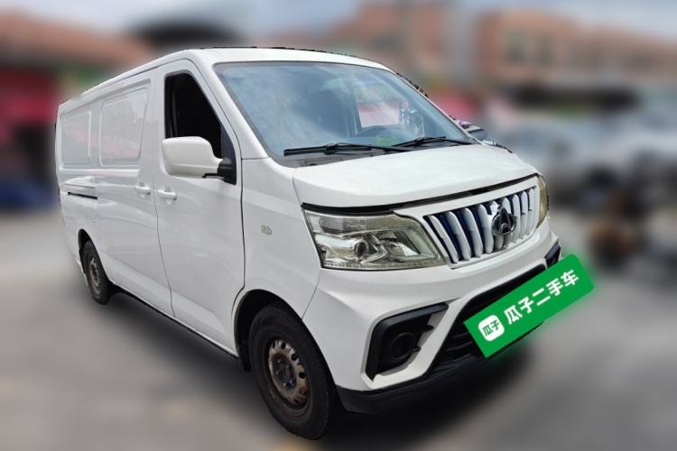 Used CHANGAN KAICHENG Ruixing EM80 2022 Flat Roof with Liftgate 2 Seats 60kW 41.86kWh Front Right 45 Deg