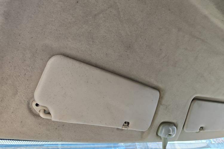 Used CHANGAN KAICHENG Ruixing EM80 2022 Flat Roof with Liftgate 2 Seats 60kW 41.86kWh Headliner