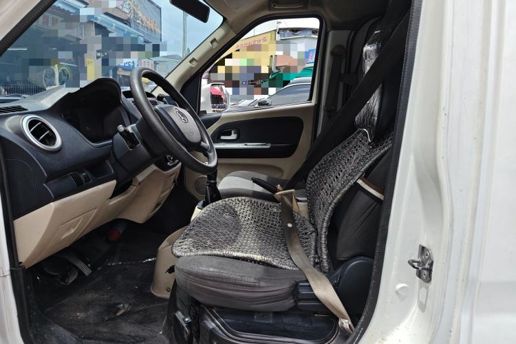 Used CHANGAN KAICHENG Ruixing EM80 2022 Flat Roof with Liftgate 2 Seats 60kW 41.86kWh Left Front Seat