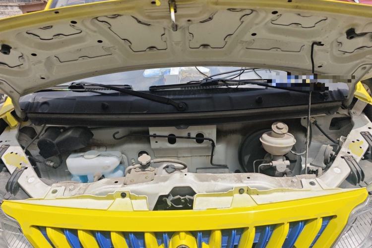 Used CHANGAN KAICHENG Ruixing EM80 2023 EM80 Ⅱ Side-Hinged 2-Seat Base Model Engine Bay