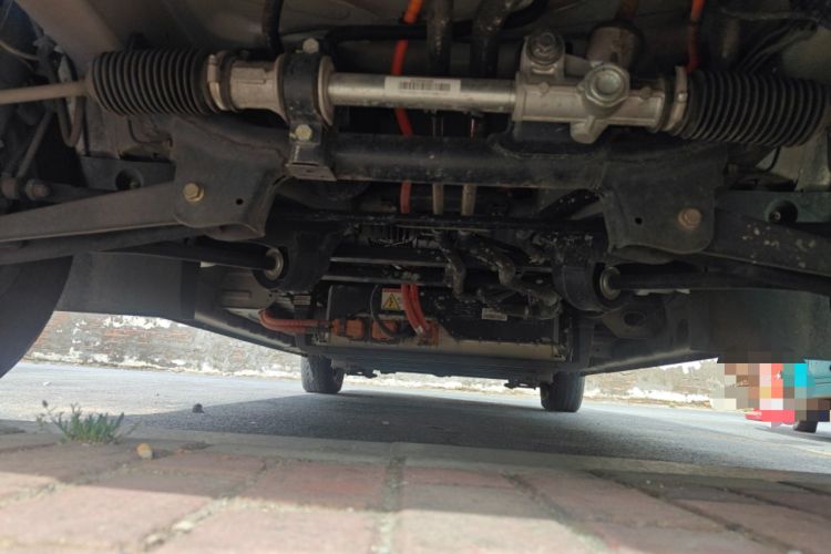 Used CHANGAN KAICHENG Ruixing EM80 2023 EM80 Ⅱ Side-Hinged 6-Seater Comfort Model Chassis Front