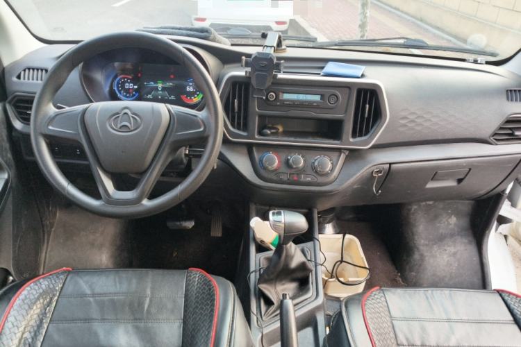 Used CHANGAN KAICHENG Ruixing EM80 2023 Side-Hinged 6-Seater Comfort Version 38.7 kWh Center Console