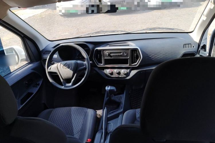 Used CHANGAN KAICHENG Ruixing EM80 2023 EM80 Ⅱ Side-Hinged 7-Seater Comfort Model Center Console