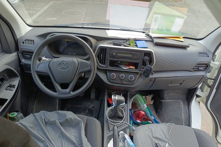 Used CHANGAN KAICHENG Ruixing EM80 2023 EM80 Ⅱ Side-Hinged 7-Seater Comfort Model Center Console