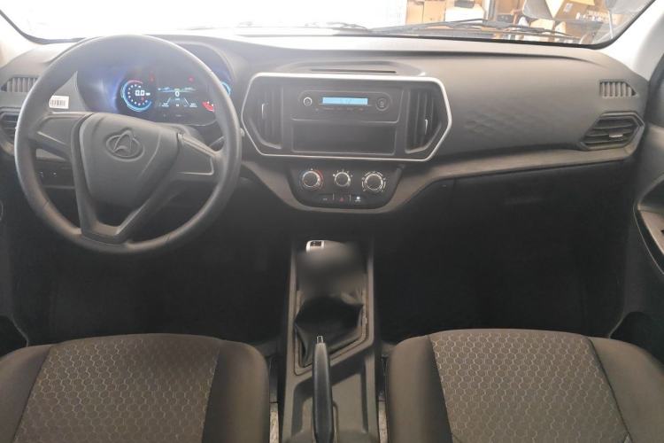 Used CHANGAN KAICHENG Ruixing EM80 2023 EM80 Ⅱ Side-Hinged 7-Seater Comfort Model Center Console