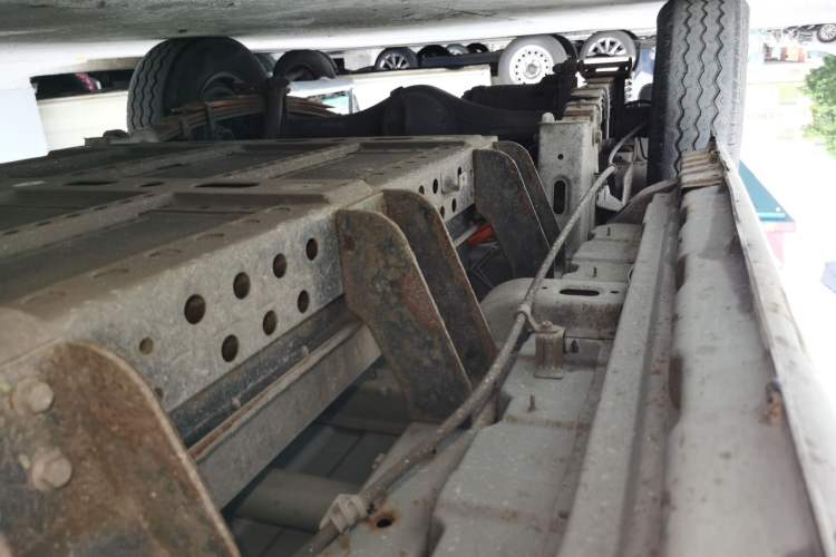 Used CHANGAN KAICHENG Ruixing EM80 2023 Flat Roof with Liftback Doors 7 Seats 41.932 kWh Chassis Rear Right