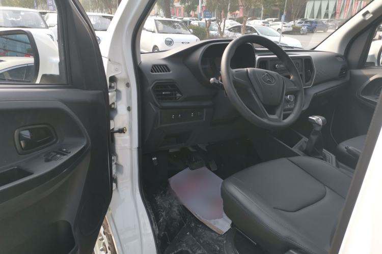 Used CHANGAN KAICHENG Ruixing EM80 2023 Side-Hinged 6-Seater Comfort Version 38.7 kWh Driver Seat