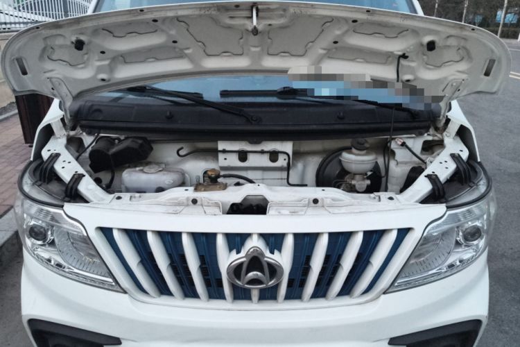 Used CHANGAN KAICHENG Ruixing EM80 2023 Side-Hinged 6-Seater Comfort Version 38.7 kWh Engine Bay