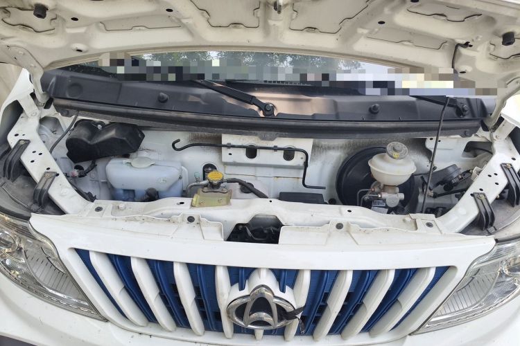 Used CHANGAN KAICHENG Ruixing EM80 2023 EM80 Ⅱ Side-Hinged 6-Seater Comfort Model Engine Bay