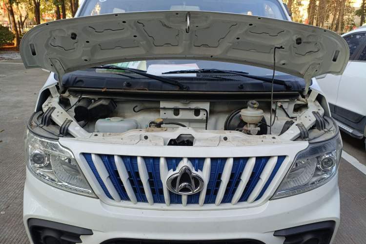 Used CHANGAN KAICHENG Ruixing EM80 2023 EM80 Ⅱ Side-Hinged 7-Seater Comfort Model Engine Bay