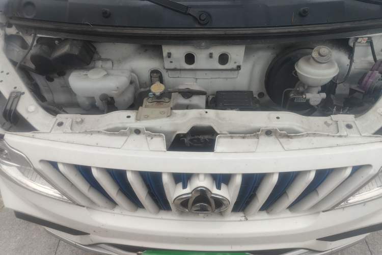 Used CHANGAN KAICHENG Ruixing EM80 2023 Flat-Top Back-Hinged Doors 2 Seats 60 kW 41.932 kWh Engine Bay