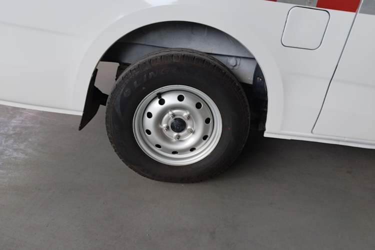 Used CHANGAN KAICHENG Ruixing EM80 2023 Liftback Design 2-Seater Base Version 38.7 kWh Exterior 5
