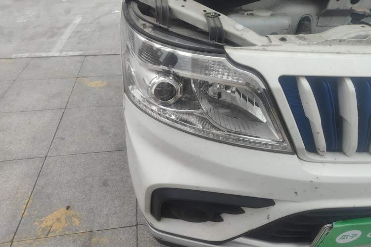 Used CHANGAN KAICHENG Ruixing EM80 2023 Flat-Top Back-Hinged Doors 2 Seats 60 kW 41.932 kWh Exterior 6
