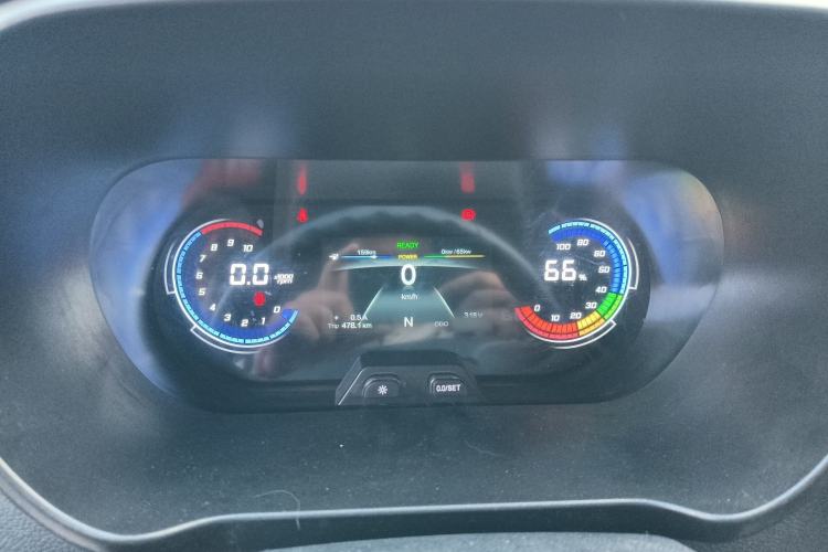 Used CHANGAN KAICHENG Ruixing EM80 2023 Side-Hinged 6-Seater Comfort Version 38.7 kWh Instrument Cluster