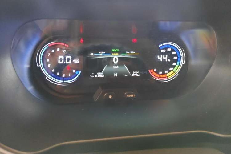 Used CHANGAN KAICHENG Ruixing EM80 2023 EM80 Ⅱ Side-Hinged 7-Seater Comfort Model Instrument Cluster
