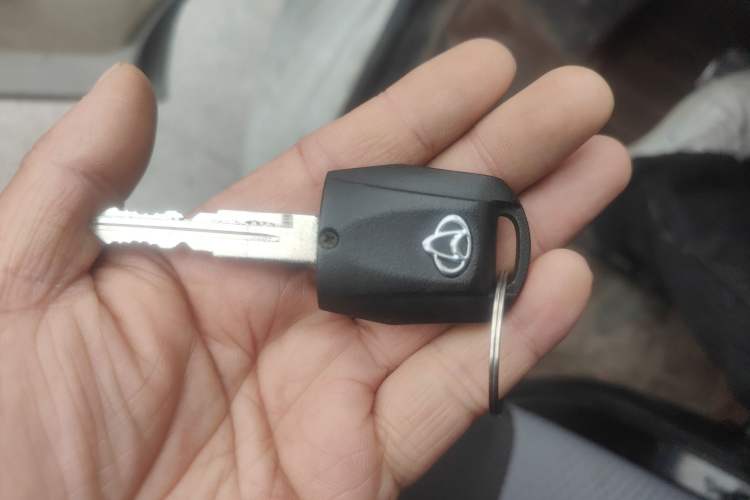 Used CHANGAN KAICHENG Ruixing EM80 2023 Flat-Top Back-Hinged Doors 2 Seats 60 kW 41.932 kWh Interior 1