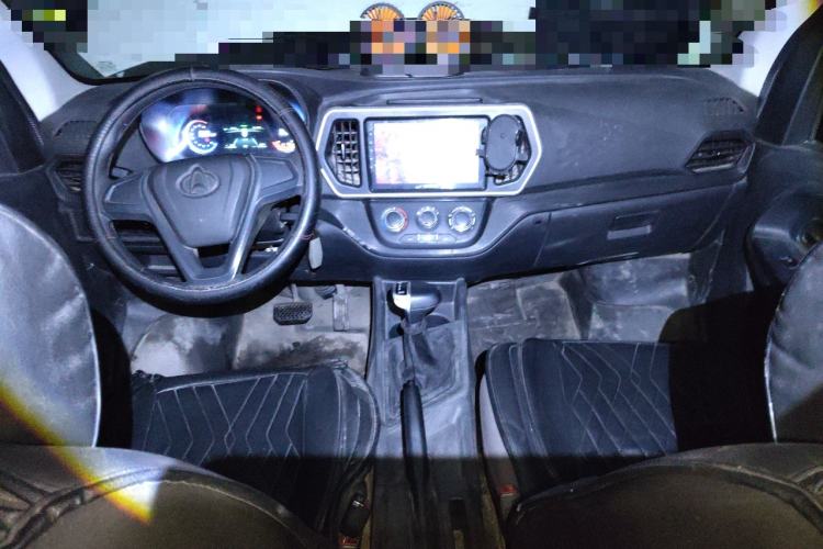 Used CHANGAN KAICHENG Ruixing EM80 2023 EM80 Ⅱ Liftback 6-Seater Comfort Model Interior 2
