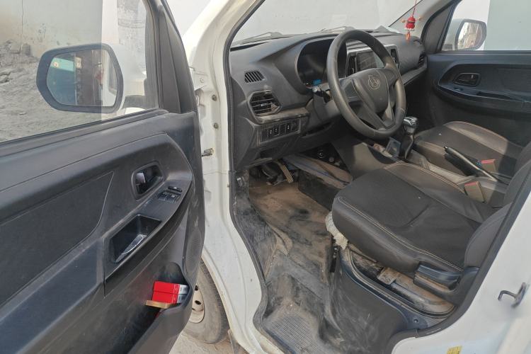 Used CHANGAN KAICHENG Ruixing EM80 2023 Flat-Top Double-Door 2-Seater 60 kW 41.932 kWh Interior 3