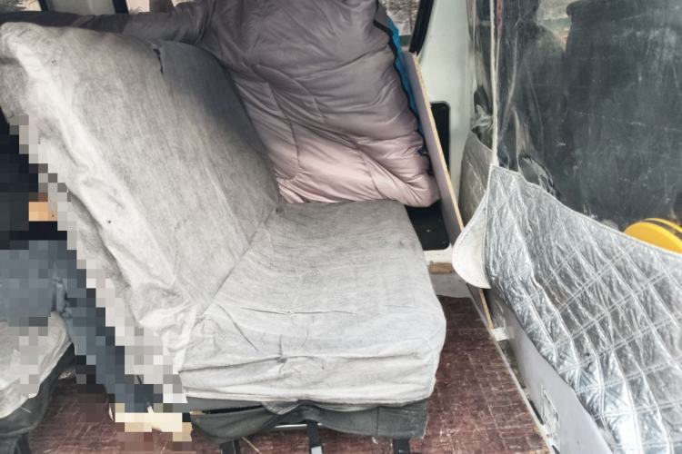 Used CHANGAN KAICHENG Ruixing EM80 2023 Side-Hinged 6-Seater Comfort Version 38.7 kWh Interior 4