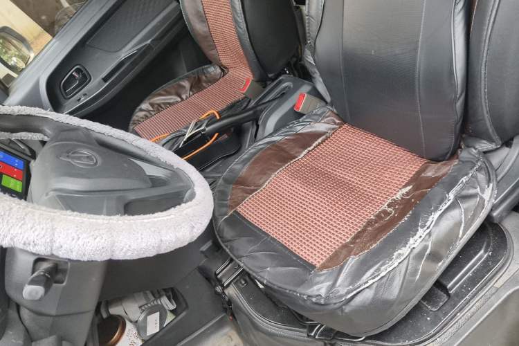 Used CHANGAN KAICHENG Ruixing EM80 2023 EM80 Ⅱ Side-Hinged 6-Seater Comfort Model Left Front Seat