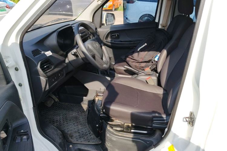 Used CHANGAN KAICHENG Ruixing EM80 2023 EM80 Ⅱ Side-Hinged 7-Seater Comfort Model Left Front Seat