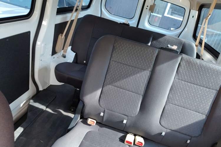 Used CHANGAN KAICHENG Ruixing EM80 2023 EM80 Ⅱ Side-Hinged 7-Seater Comfort Model Left Rear Seat