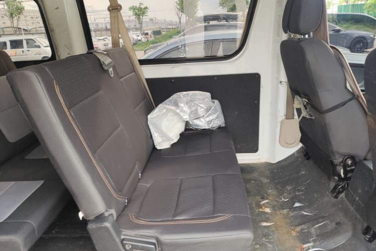 Used CHANGAN KAICHENG Ruixing EM80 2023 EM80 Ⅱ Side-Hinged 6-Seater Comfort Model Left Rear Seat