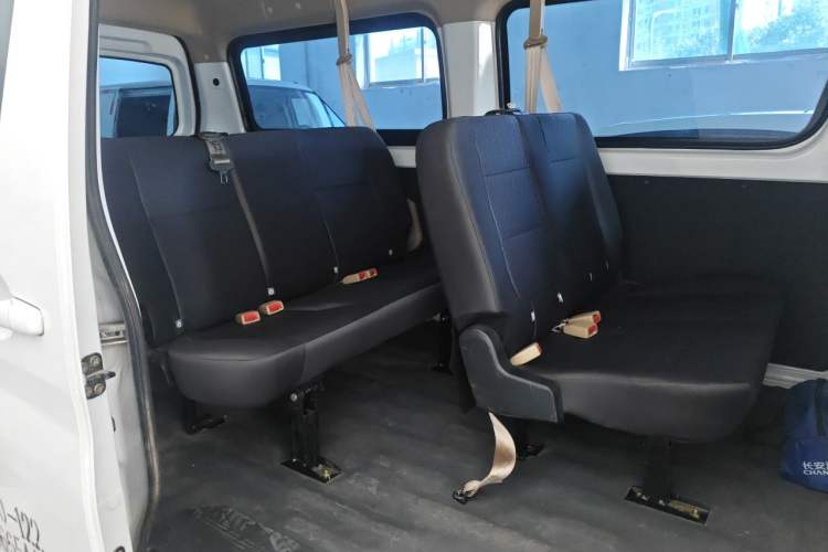 Used CHANGAN KAICHENG Ruixing EM80 2023 EM80 Ⅱ Side-Hinged 7-Seater Comfort Model Left Rear Seat