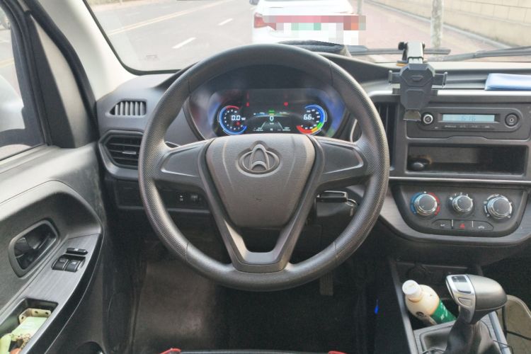 Used CHANGAN KAICHENG Ruixing EM80 2023 Side-Hinged 6-Seater Comfort Version 38.7 kWh Steering Wheel
