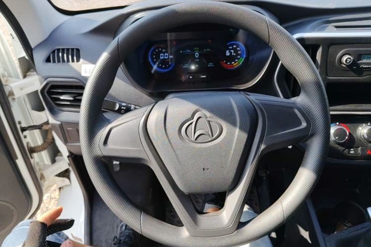 Used CHANGAN KAICHENG Ruixing EM80 2023 EM80 Ⅱ Side-Hinged 7-Seater Comfort Model Steering Wheel