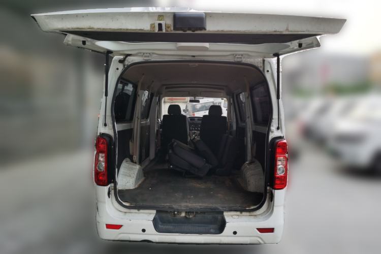 Used CHANGAN KAICHENG Ruixing EM80 2023 Flat Roof with Liftback Doors 7 Seats 41.932 kWh Trunk