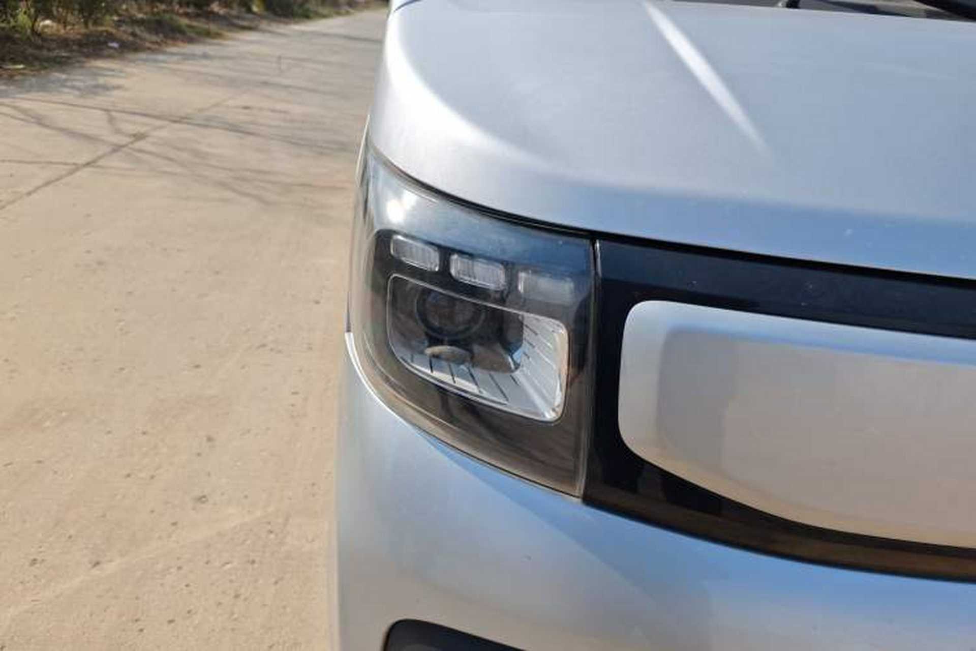 Used CHANGAN KAICHENG Ruixing EM80 2024 Comfort-Style 6-Seater 41.86 kWh Right Front Headlight