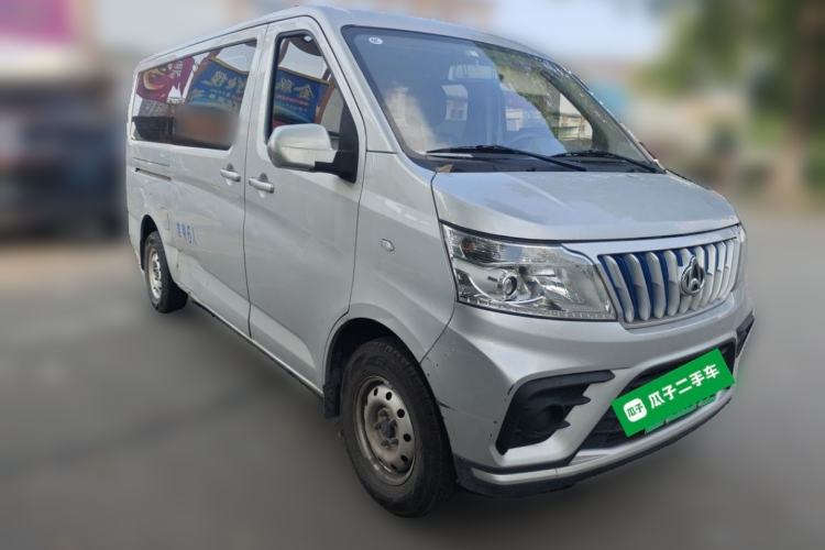 Used CHANGAN KAICHENG Ruixing EM80 2024 Comfort-Style 6-Seater 41.86 kWh Front Right 45 Deg