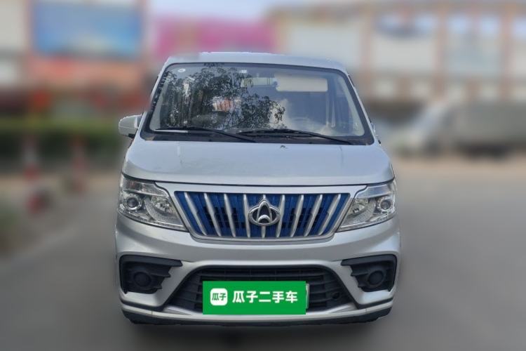 Used CHANGAN KAICHENG Ruixing EM80 2024 Comfort-Style 6-Seater 41.86 kWh Front