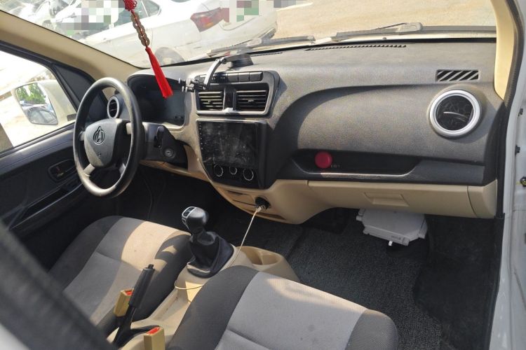 Used CHANGAN KAICHENG Ruixing EM80 2024 Liftback Standard Version 2 Seats 41.86 kWh Center Console