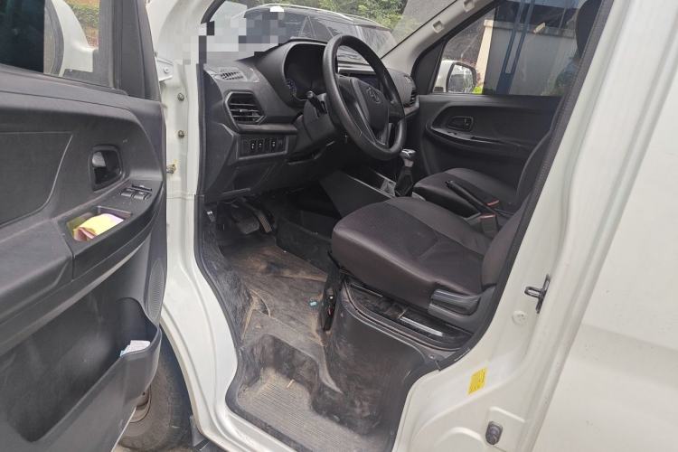 Used CHANGAN KAICHENG Ruixing EM80 2024 Comfort-Style 6-Seater 41.86 kWh Driver Seat