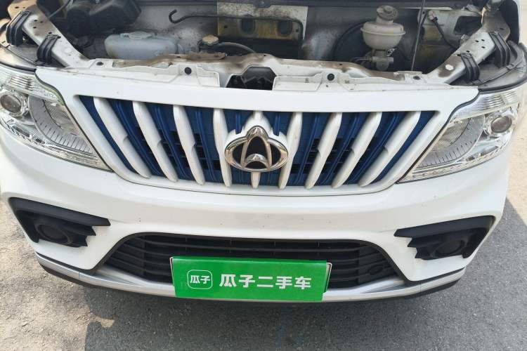 Used CHANGAN KAICHENG Ruixing EM80 2024 Comfort-Style 6-Seater 41.86 kWh Engine Bay