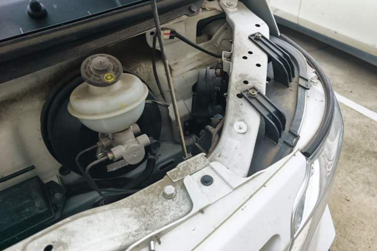 Used CHANGAN KAICHENG Ruixing EM80 2024 Comfort-Style 6-Seater 41.86 kWh Engine Bay Left