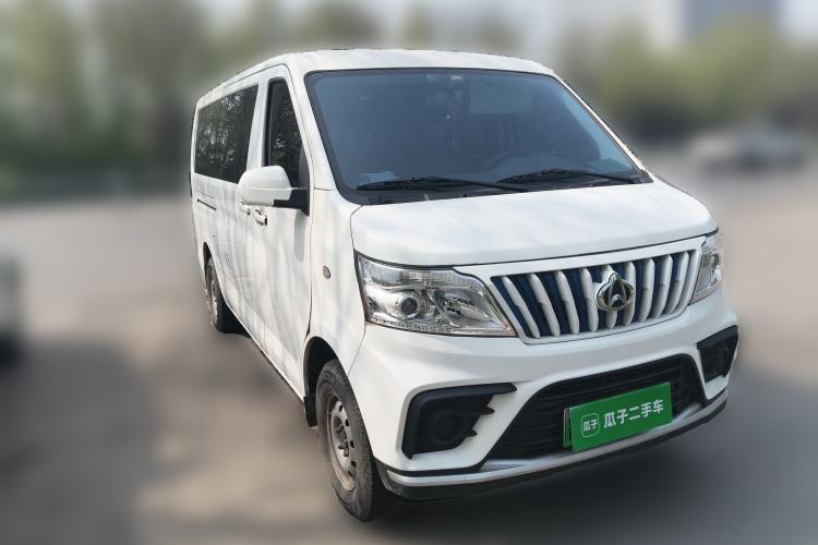 Used CHANGAN KAICHENG Ruixing EM80 2024 Comfort-Style 6-Seater 41.86 kWh Exterior 1