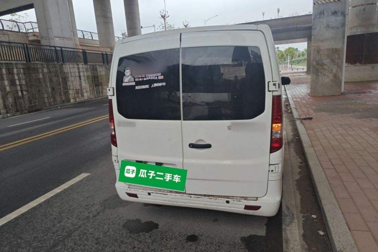 Used CHANGAN KAICHENG Ruixing EM80 2024 Comfort-Style 6-Seater 41.86 kWh Exterior 4