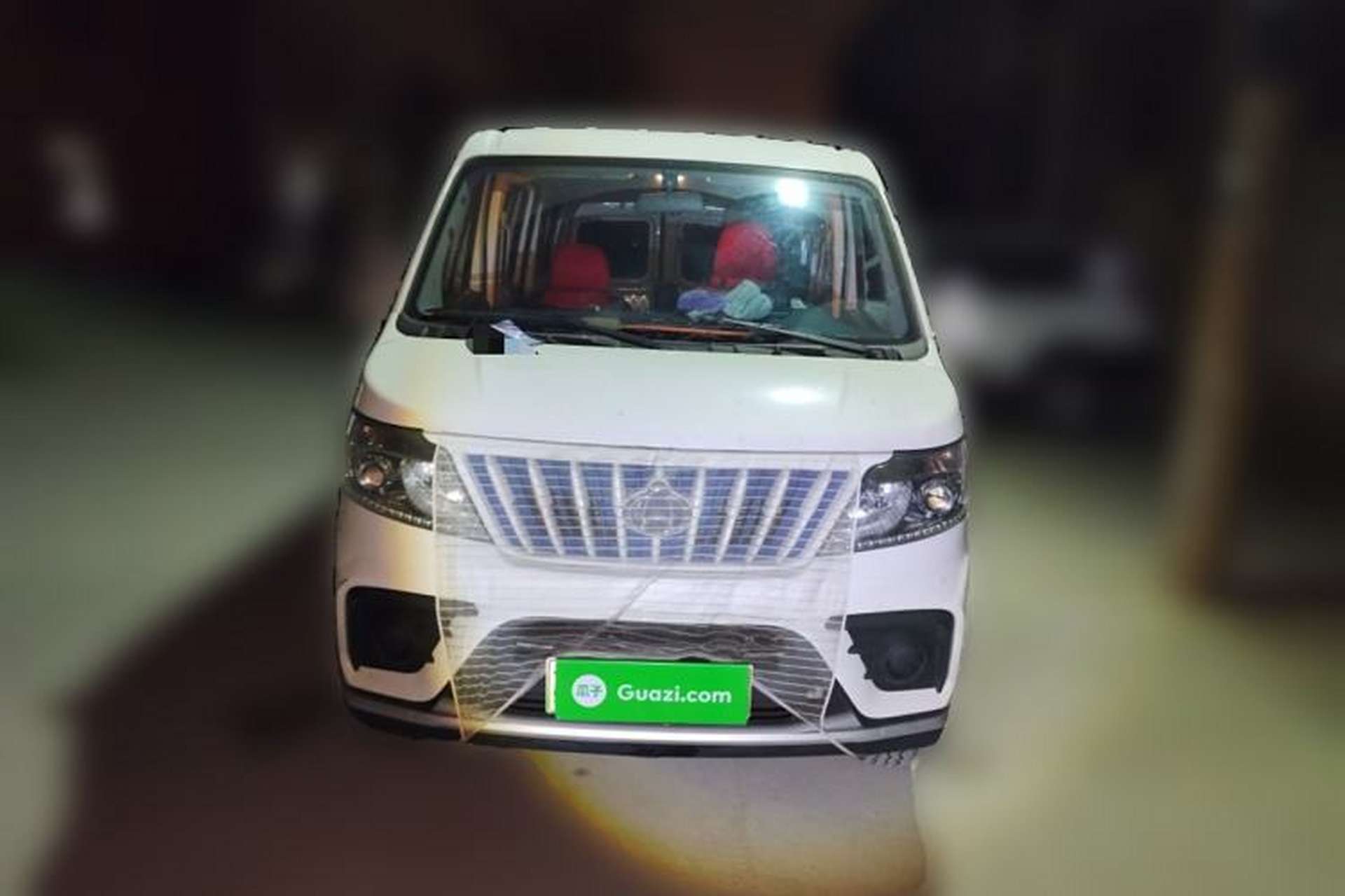 Used CHANGAN KAICHENG Ruixing EM80 2024 Comfort-Style 6-Seater 41.86 kWh Front