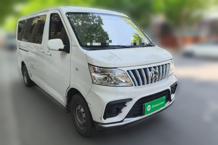 Used CHANGAN KAICHENG Ruixing EM80 2024 Comfort-Style 6-Seater 41.86 kWh Front Right 45 Deg