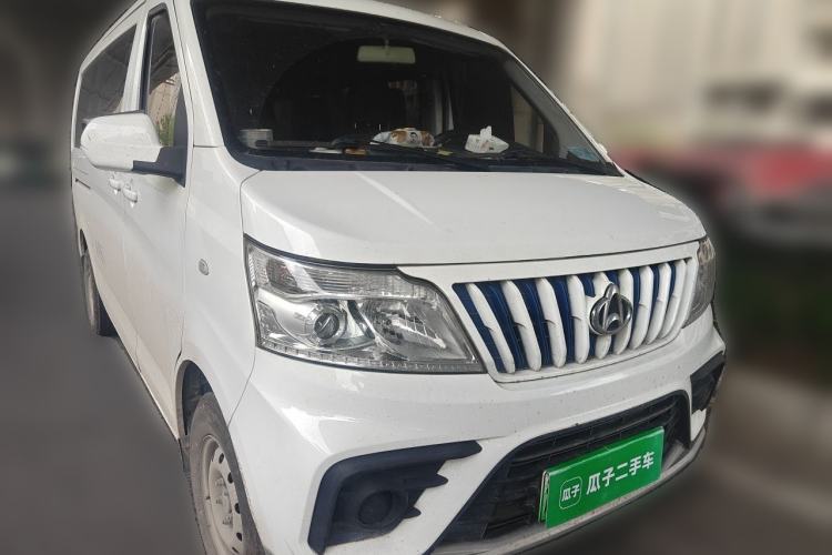 Used CHANGAN KAICHENG Ruixing EM80 2024 Comfort-Style 6-Seater 41.86 kWh Front Right 45 Deg