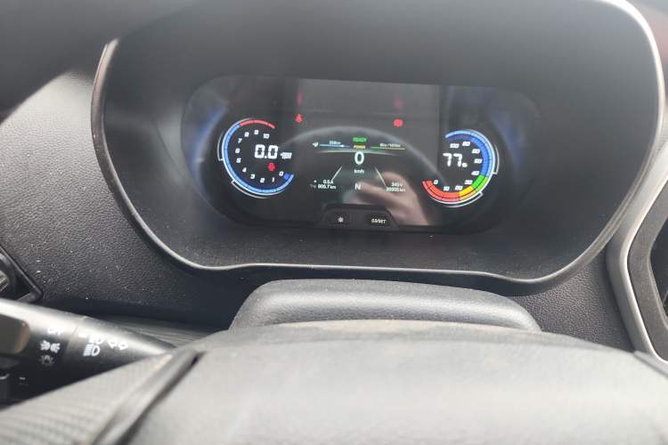 Used CHANGAN KAICHENG Ruixing EM80 2024 Comfort-Style 6-Seater 41.86 kWh Instrument Cluster
